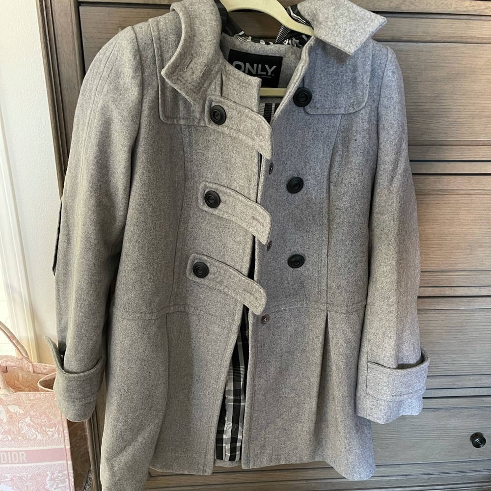 Stylish ONLY Grey Preppy Style Peacoat! Size L!